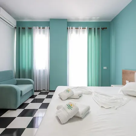 Otel Compas Boutique Golem (Tirana)