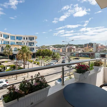 Compas Boutique Otel Golem (Tirana)