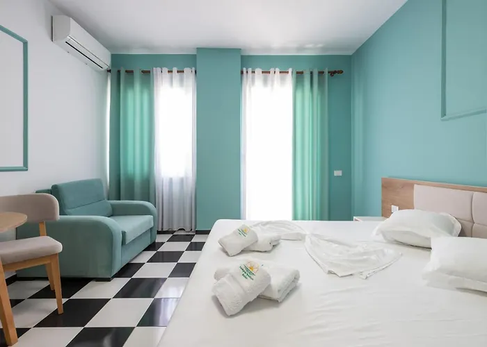 Hotel Compas Boutique Golem (Tirana)